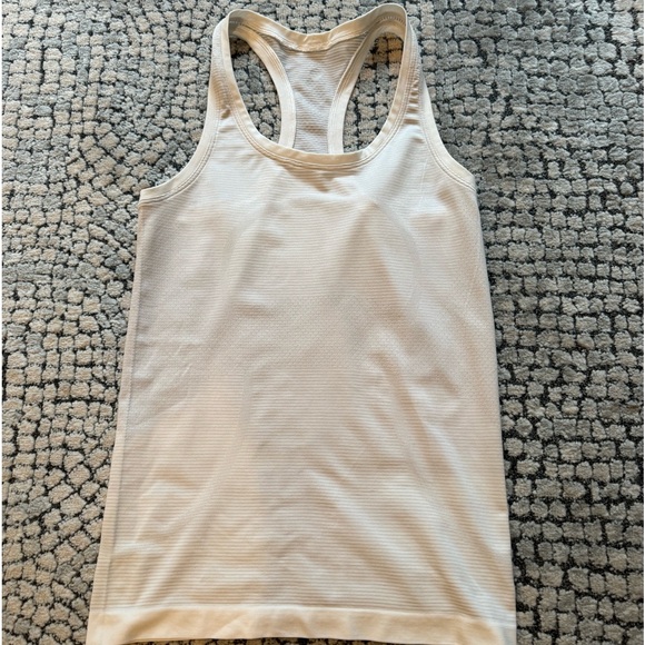 Lululemon white tank with light gray stripes. Size 4 . - Picture 2 of 4
